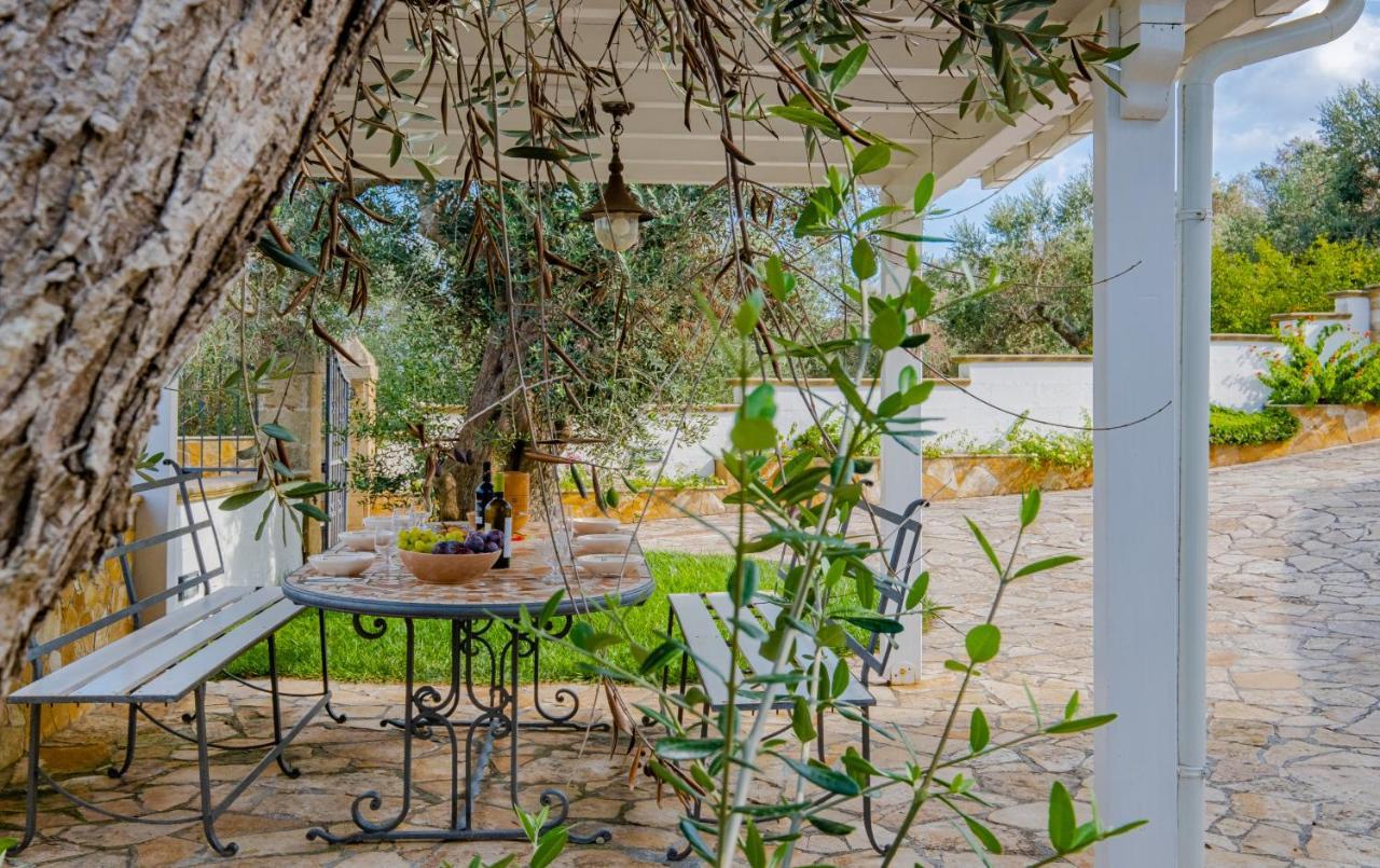 Villa Vanessa Con Piscina Privata - Castro Castro  Zewnętrze zdjęcie