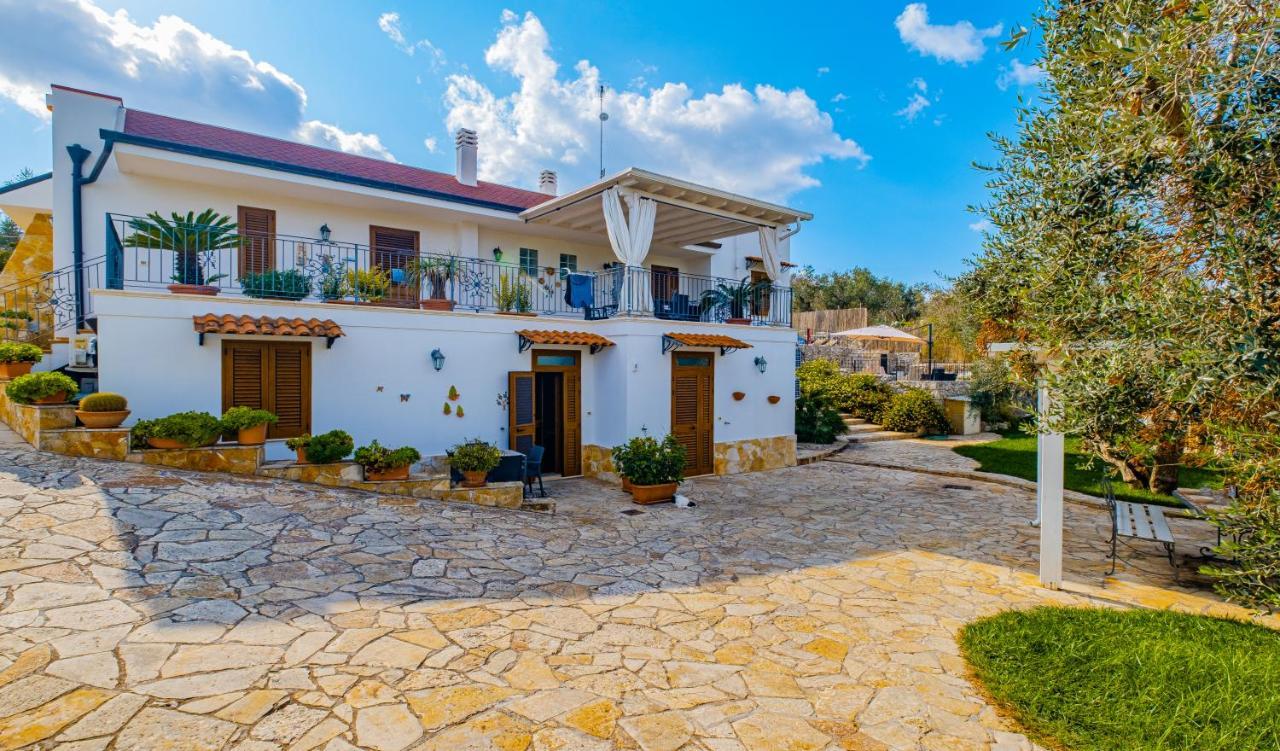 Villa Vanessa Con Piscina Privata - Castro Castro  Zewnętrze zdjęcie
